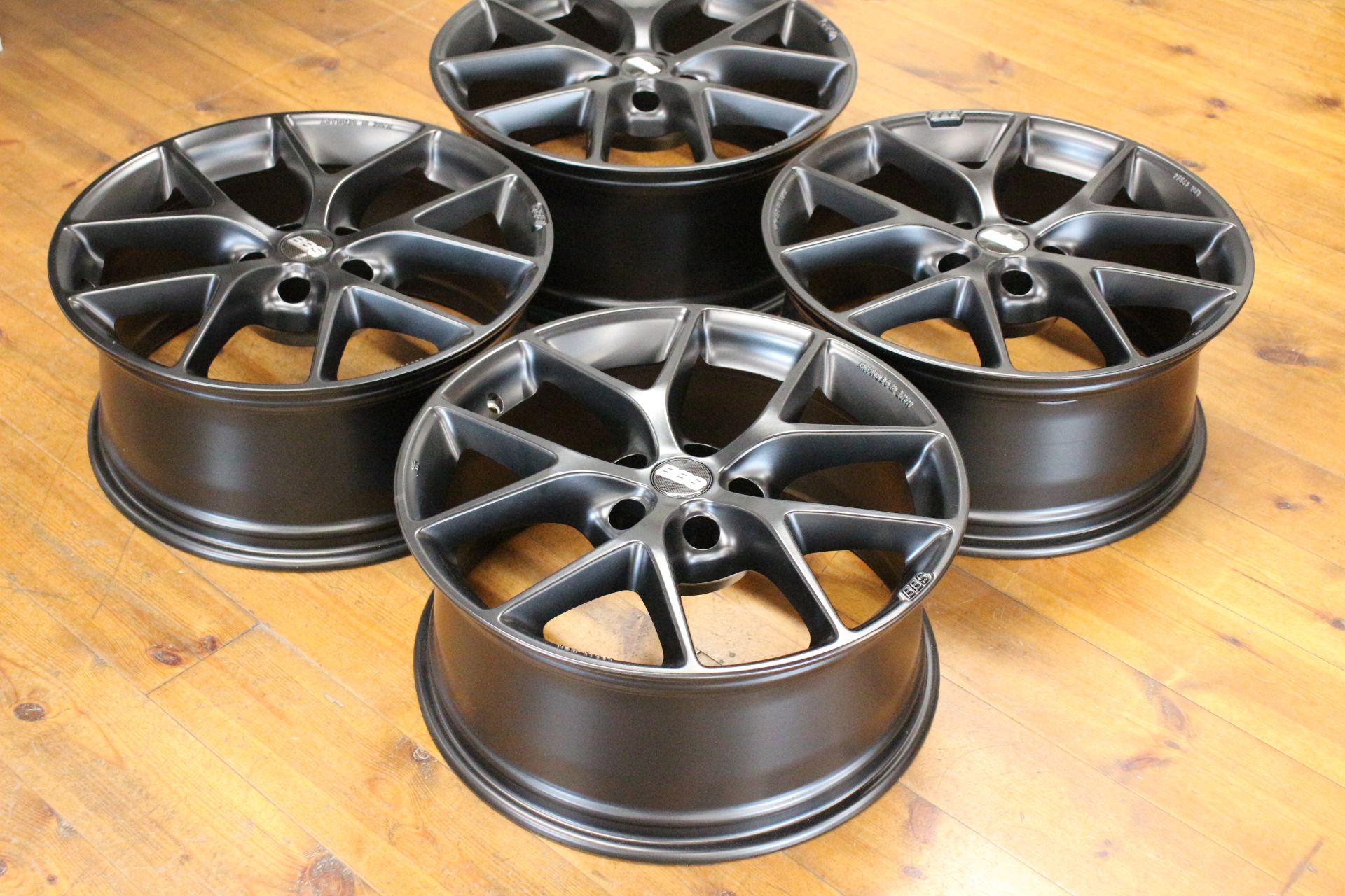 Bbs Sr Alloy Wheels 19x 8 5 5x120 Et32 Satin Black Vw Transporter T5